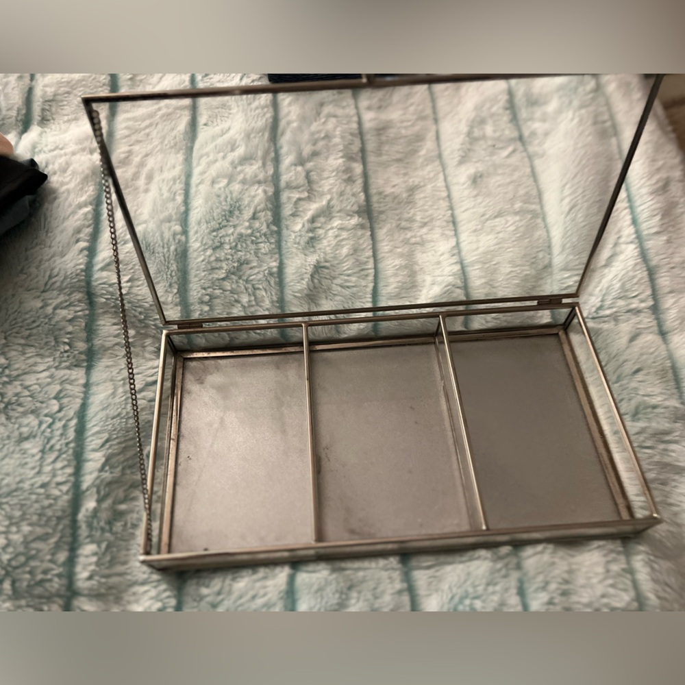 Cynthia Rowley, Glass Jewelry or make up organizer